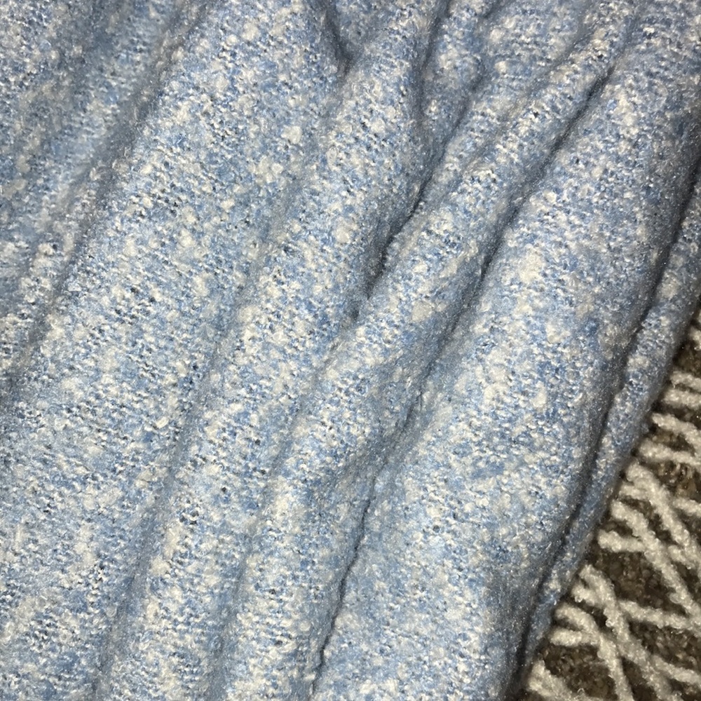 New AMERICAN EAGLE Large Shawl Scarf